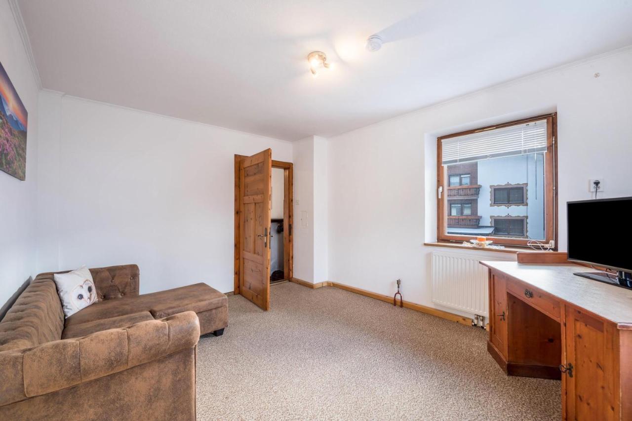 Apartment Maratim Zur Zugspitze Ehrwald Exterior foto